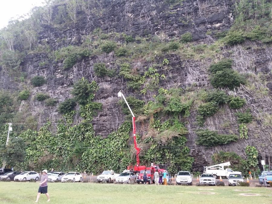 Bucket truck operation